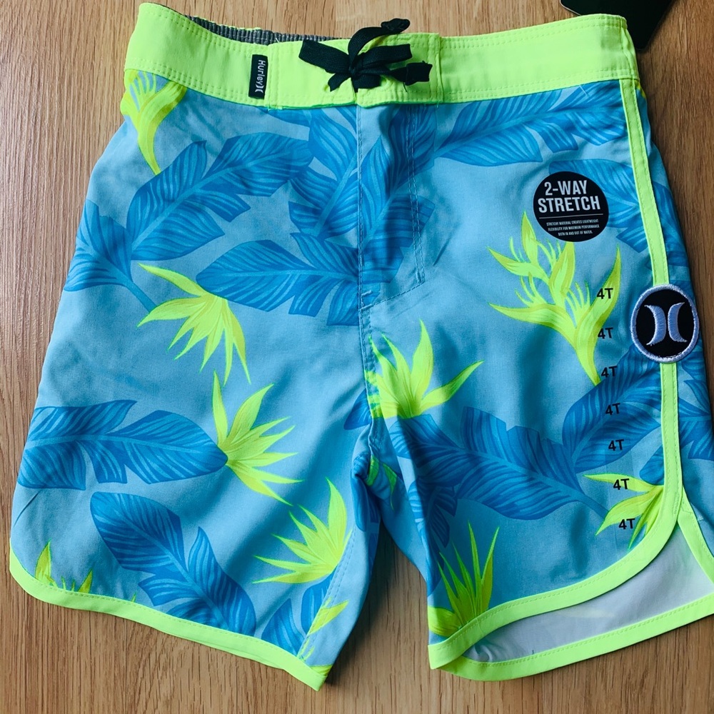 Toddler boy swim shorts SIZE 4t HURLEY